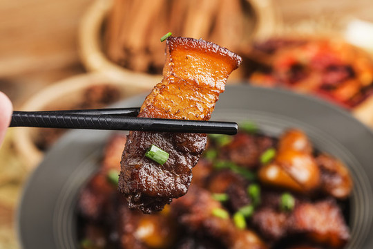板栗紅燒肉