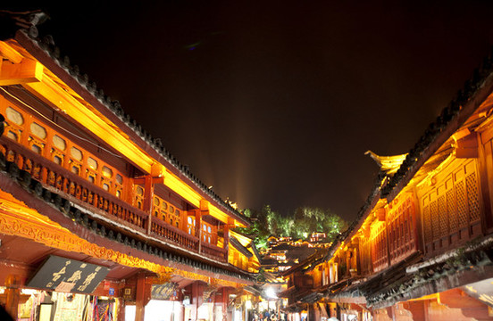 古鎮(zhèn)夜景