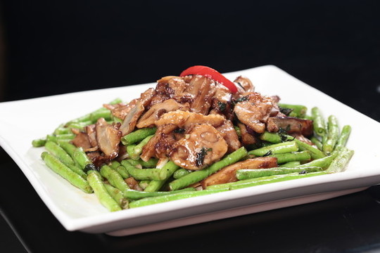 茄子豆角炒釀藕