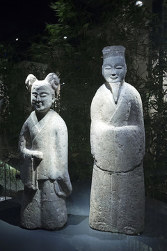 南朝男女石人俑
