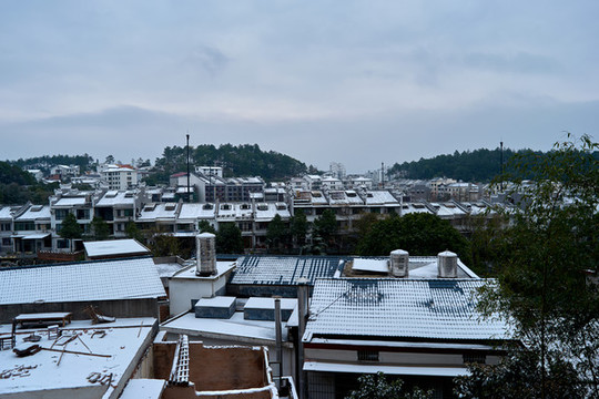 衡山積雪