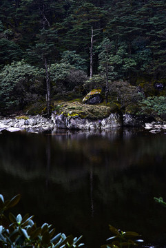 螺髻山高原湖泊森林風(fēng)光