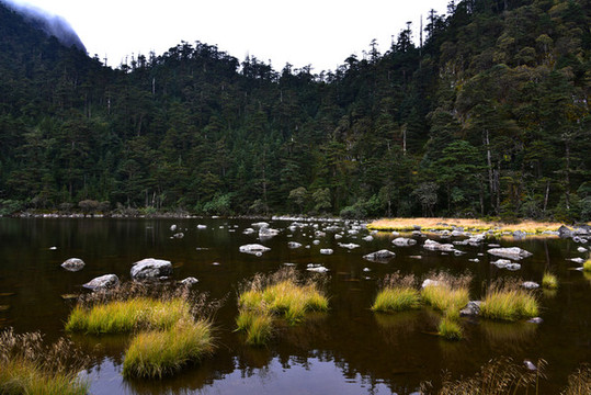 螺髻山高原湖泊森林風(fēng)光
