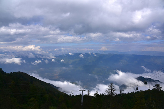 螺髻山高原湖泊森林風(fēng)光