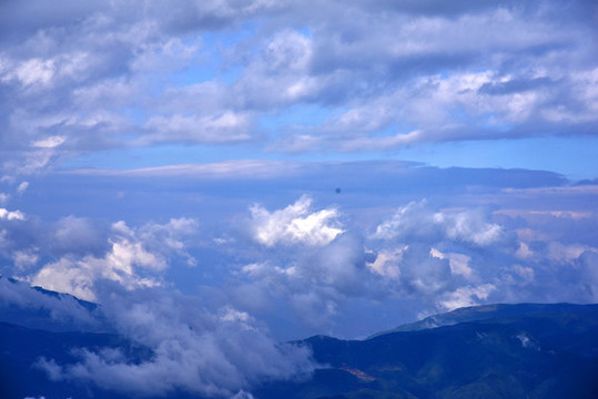 螺髻山高原湖泊森林風(fēng)光