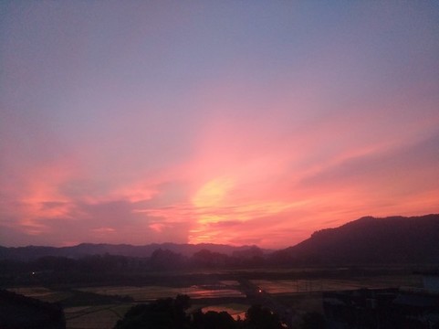 晚霞