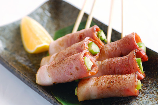 烤牛肉卷
