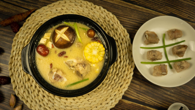 砂鍋排骨湯