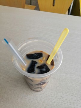 燒仙草奶茶