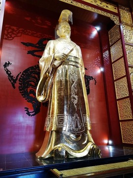 劉備銅像