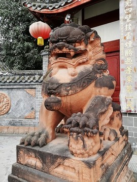 石頭獅子