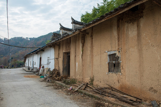 老農(nóng)村