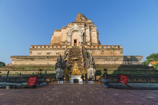 泰國清邁古老的佛教寺廟