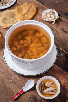 花膠湯