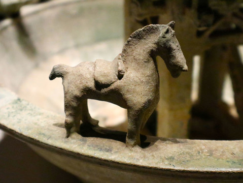 古代陶馬