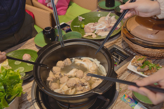 椰子雞煲