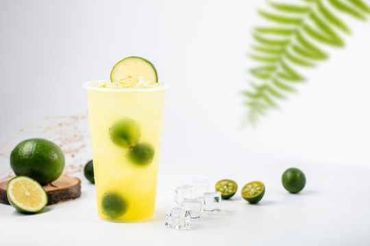 奶茶飲品