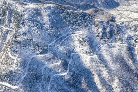 秦嶺雪景