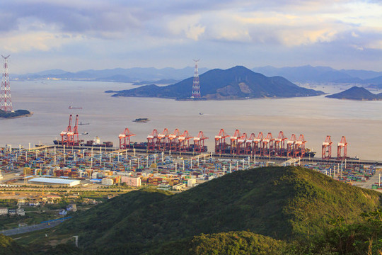 寧波北侖梅山保稅區(qū)總臺(tái)山美景