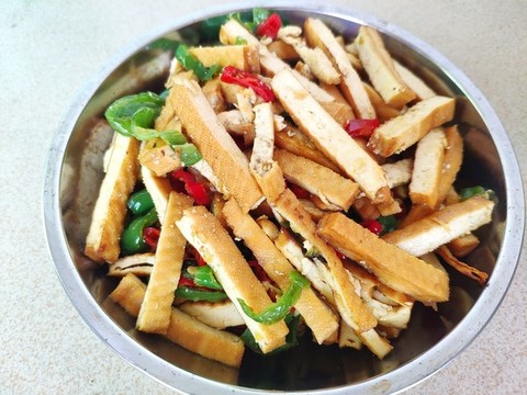 小炒豆腐干