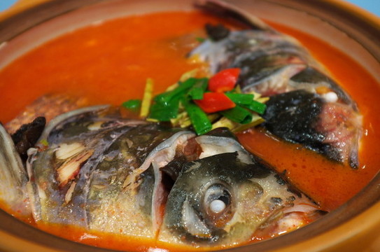 魚頭豆腐湯