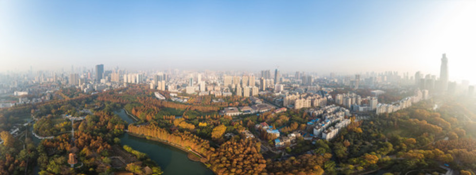 武漢解放公園深秋航拍風(fēng)光
