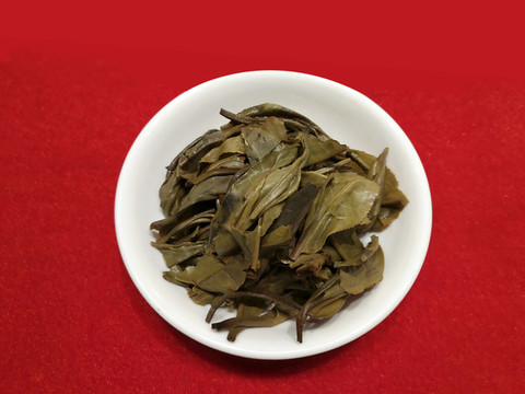 泡開茶