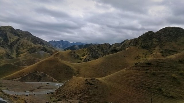新疆獨庫公路攝影照片