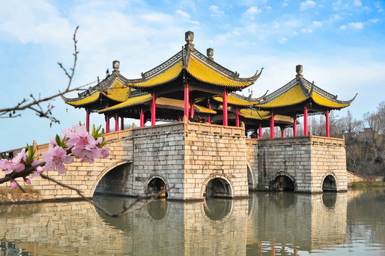 五亭橋
