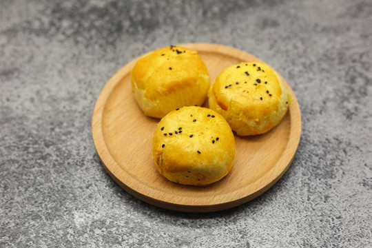 芝麻蛋黃酥