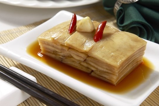 醬汁泡蘿卜皮