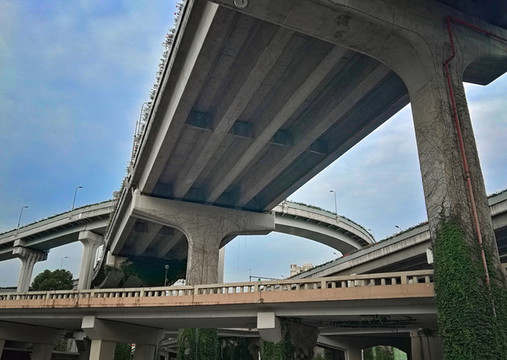 立交橋