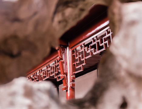 石洞框景