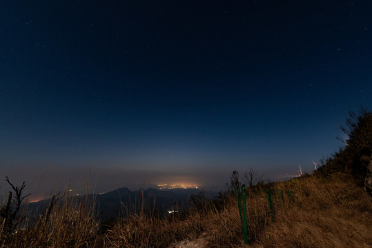 山頂星空