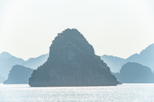 下龍灣
