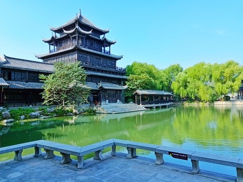 湖景樓閣