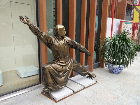 人物雕像