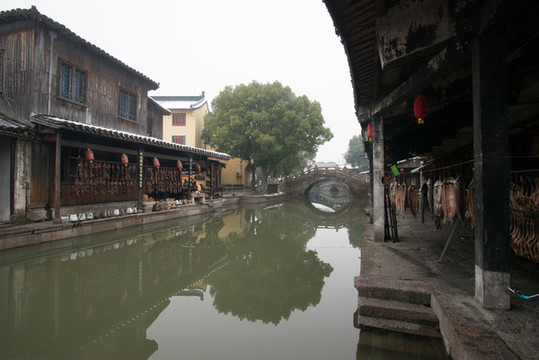 古鎮(zhèn)水鄉(xiāng)冬季雪景