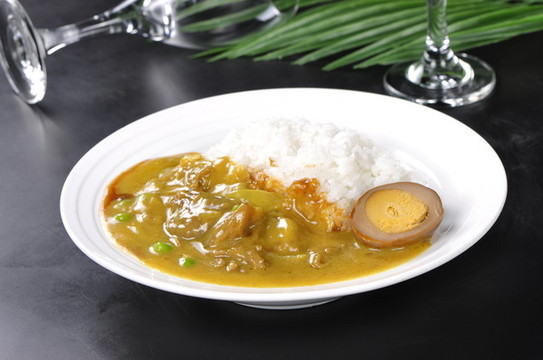 咖喱牛肉飯