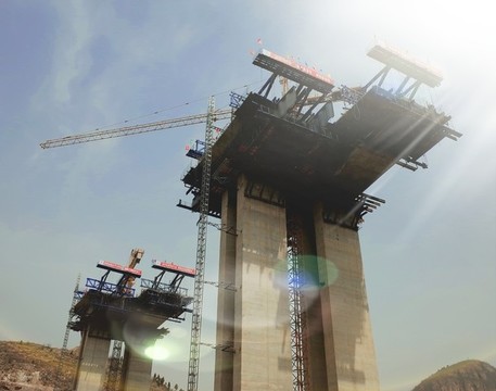建設(shè)中的太行高速