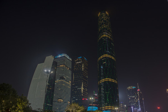廣州西塔建筑夜景
