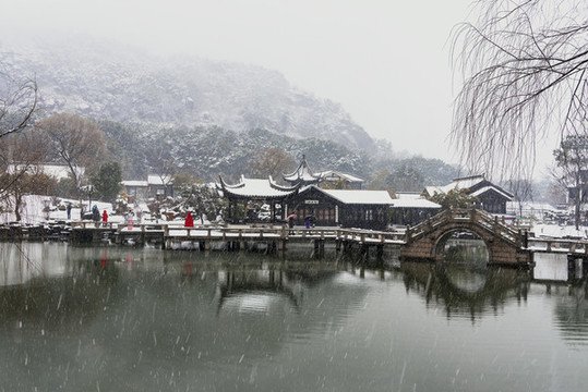 風雪蘇州靈巖山