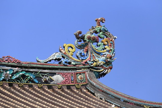 潮州開(kāi)元寺屋脊嵌瓷