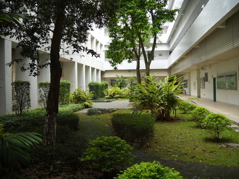 汕頭大學(xué)