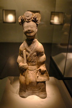 陶女傭