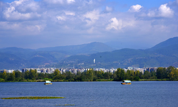 大涼山明珠邛海風(fēng)光