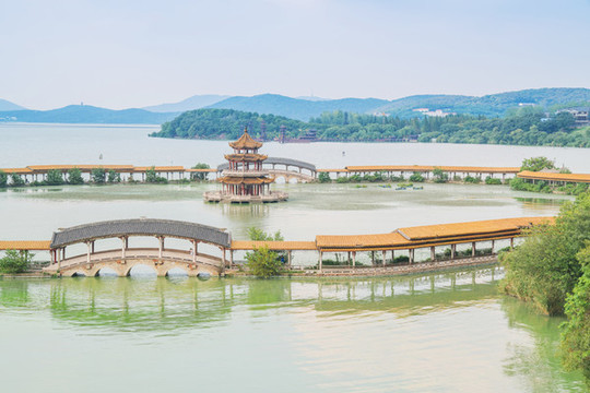 無錫太湖邊的一座古建筑群