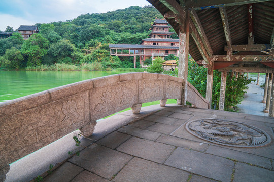 無錫太湖邊的一座古建筑群