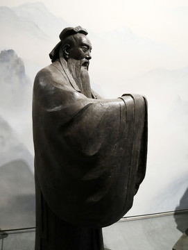 問禮老子雕像