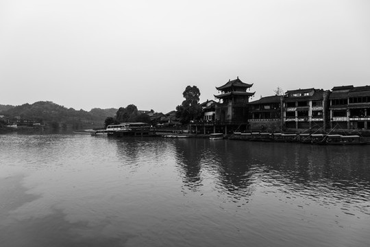 四川古鎮(zhèn)黑白照片